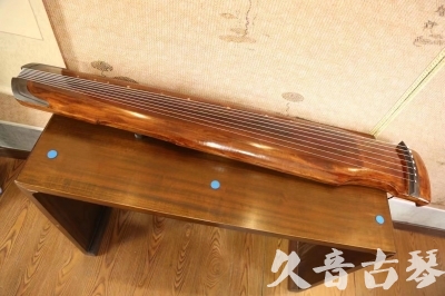 阿拉善盟●久音古琴  ●今日推荐20230605  [断纹仲尼式]